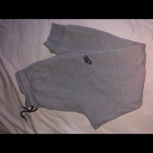 Nike tech fleece pants